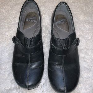 Dansko heeled shoes